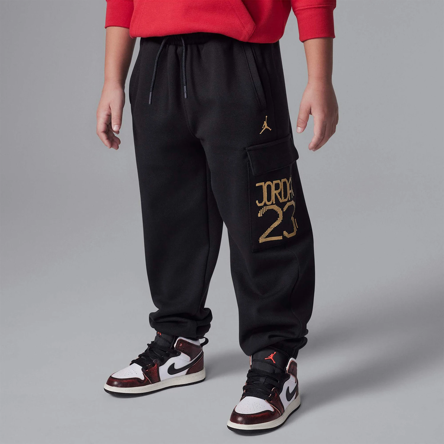 Детские модные простые трикотажные брюки-карго Nike Originals JORDAN IF8880-010
Детские модные простые трикотажные брюки-карго Nike Originals JORDAN IF8880-010