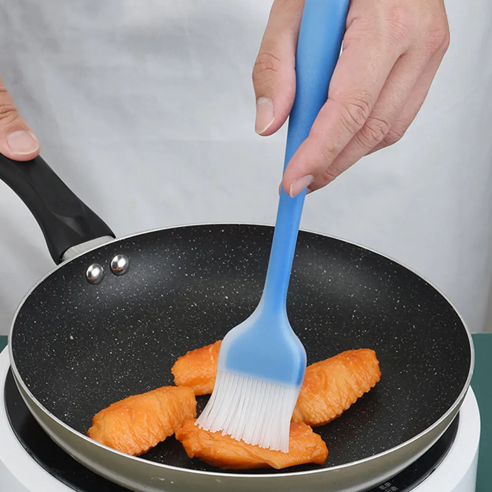 2 Pcs BBQ Brush Stylish Kitchen Oil Automatic Basting Silica Gel Pastry for Baking Food-grade Comfortable 
2 Pcs BBQ Brush Stylish Kitchen Oil Automatic Basting Silica Gel Pastry for Baking Food-grade Comfortable