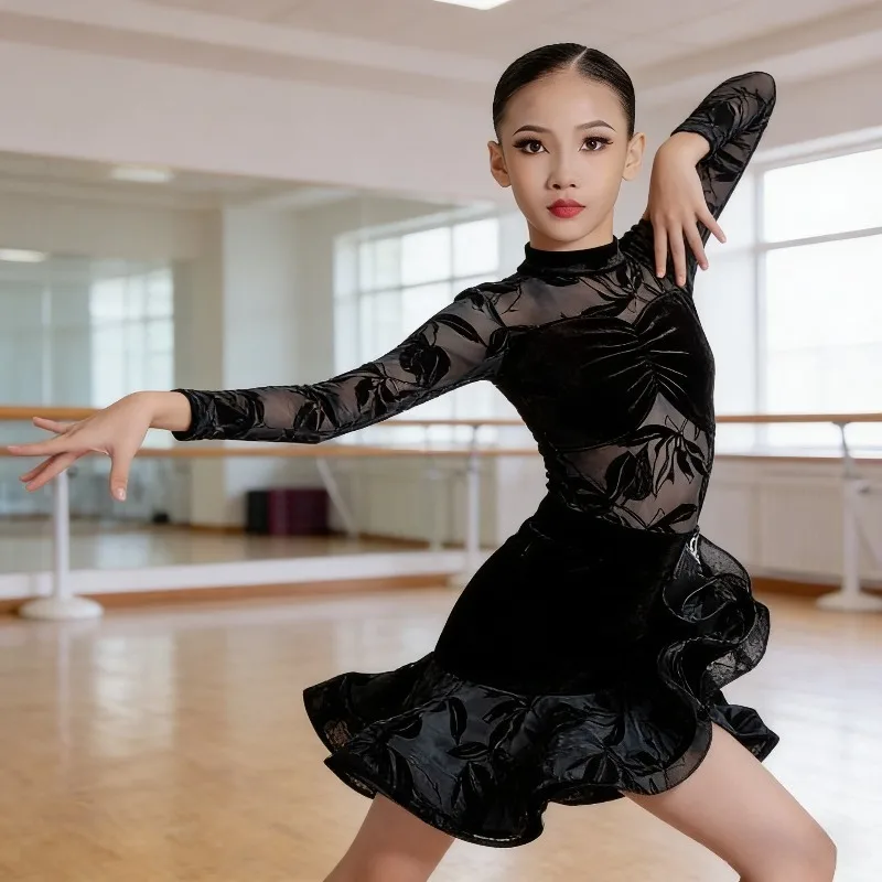 Girls Stylish High-End Latin Dance Dress New Autumn Winter Kids Internet Famous Professional Practice Outfit Dance Costume
Girls Stylish High-End Latin Dance Dress New Autumn Winter Kids Internet Famous Professional Practice Outfit Dance Costume