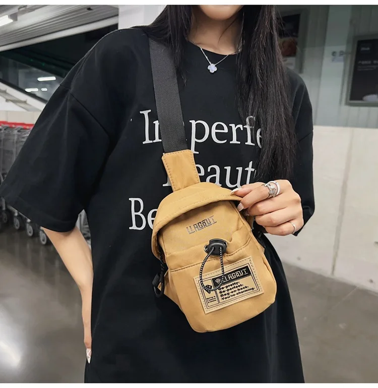 Single Shoulder Small Satchel - Women's Mobile Phone Bag, Trendy INS Japanese Casual Breast Messenger
Single Shoulder Small Satchel - Women's Mobile Phone Bag, Trendy INS Japanese Casual Breast Messenger