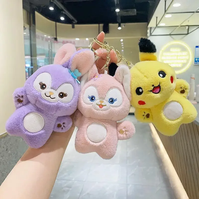 15 см Disney LenaBell StellaLou Bear Lotso плюшевый кулон Kawaii мультфильм аниме лот-o'-Huggin' медведь плюшевый брелок подарок на день рождения
15 см Disney LenaBell StellaLou Bear Lotso плюшевый кулон Kawaii мультфильм аниме лот-o'-Huggin' медведь плюшевый брелок подарок на день рождения