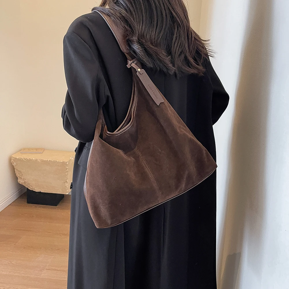 Vintage Women's Bag Large Capacity Shoulder Bags Solid Color Suede Casual Autumn Winter Totes Bags Ladies Shopper Handbags Purse
Vintage Women's Bag Large Capacity Shoulder Bags Solid Color Suede Casual Autumn Winter Totes Bags Ladies Shopper Handbags Purse