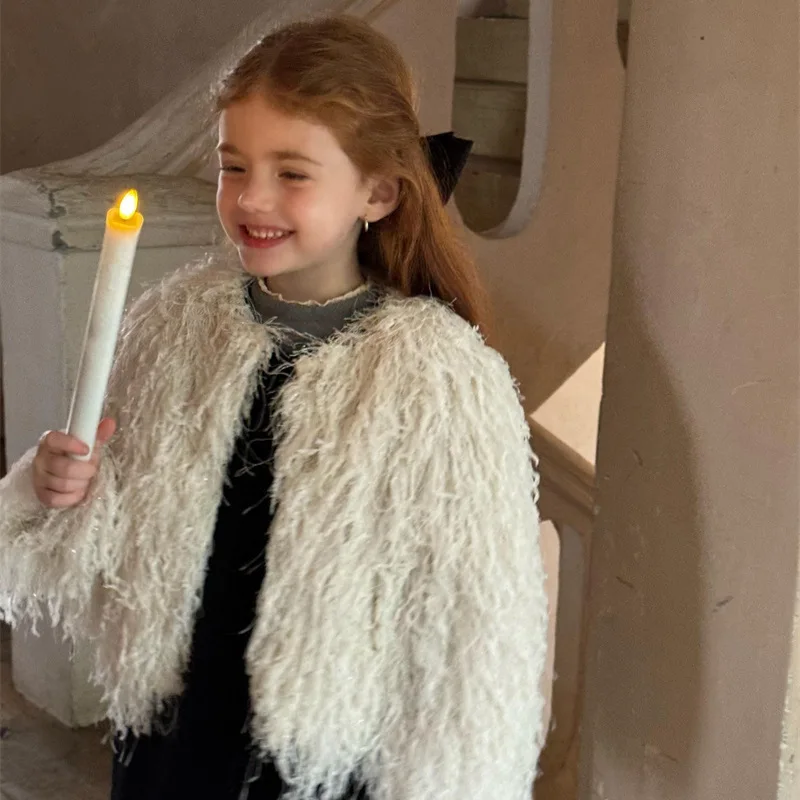 Girls White Wool Coat Winter Vintage French Fringe Sequin Fluffy Coat Girl Cotton Padded Princess Coat European Fashion Style
Girls White Wool Coat Winter Vintage French Fringe Sequin Fluffy Coat Girl Cotton Padded Princess Coat European Fashion Style