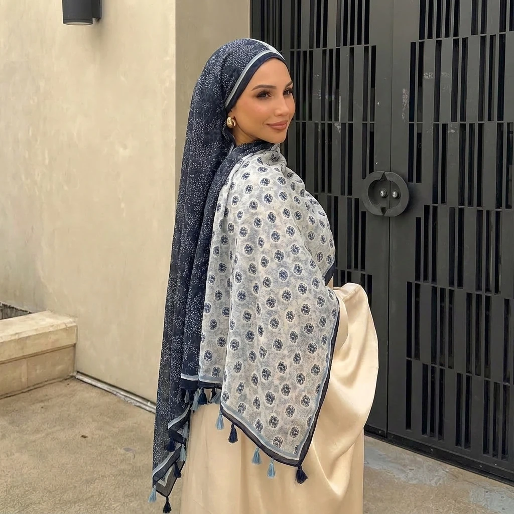 2026 Designer Brand Women Scarf Paisley Print Lady Shawls Cotton Feeling Soft Oversize Hijabs Neck Headband Tassel Foulard
2026 Designer Brand Women Scarf Paisley Print Lady Shawls Cotton Feeling Soft Oversize Hijabs Neck Headband Tassel Foulard