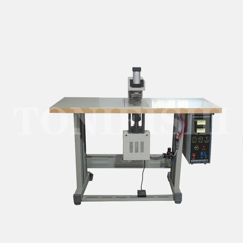 Customized Ultrasonic Mask Spot Welder Protective Clothing Belt Non-woven Bag Hot Melt Machine Stitching Machine Bonding Machine
Customized Ultrasonic Mask Spot Welder Protective Clothing Belt Non-woven Bag Hot Melt Machine Stitching Machine Bonding Machine