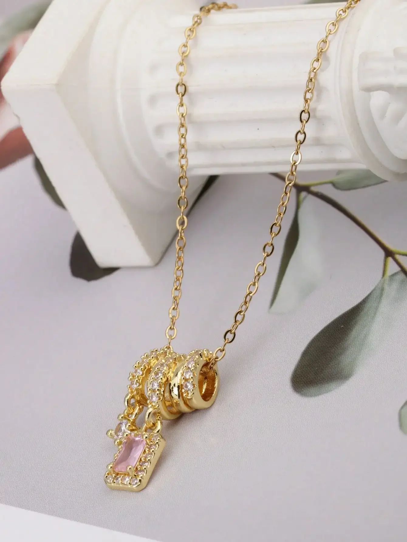 Gold Stainless Steel Chain Tassel Square Pendant Necklace For Women, Sweet & Chic Minimalist Design, Suitable For Daily Wear
Gold Stainless Steel Chain Tassel Square Pendant Necklace For Women, Sweet & Chic Minimalist Design, Suitable For Daily Wear