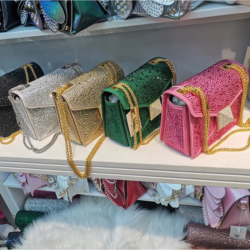 Chic Crossbody Bag Ladies, Functional Leather Messenger, Luxury Brand, Popular Elegant Urban Edge
Chic Crossbody Bag Ladies, Functional Leather Messenger, Luxury Brand, Popular Elegant Urban Edge