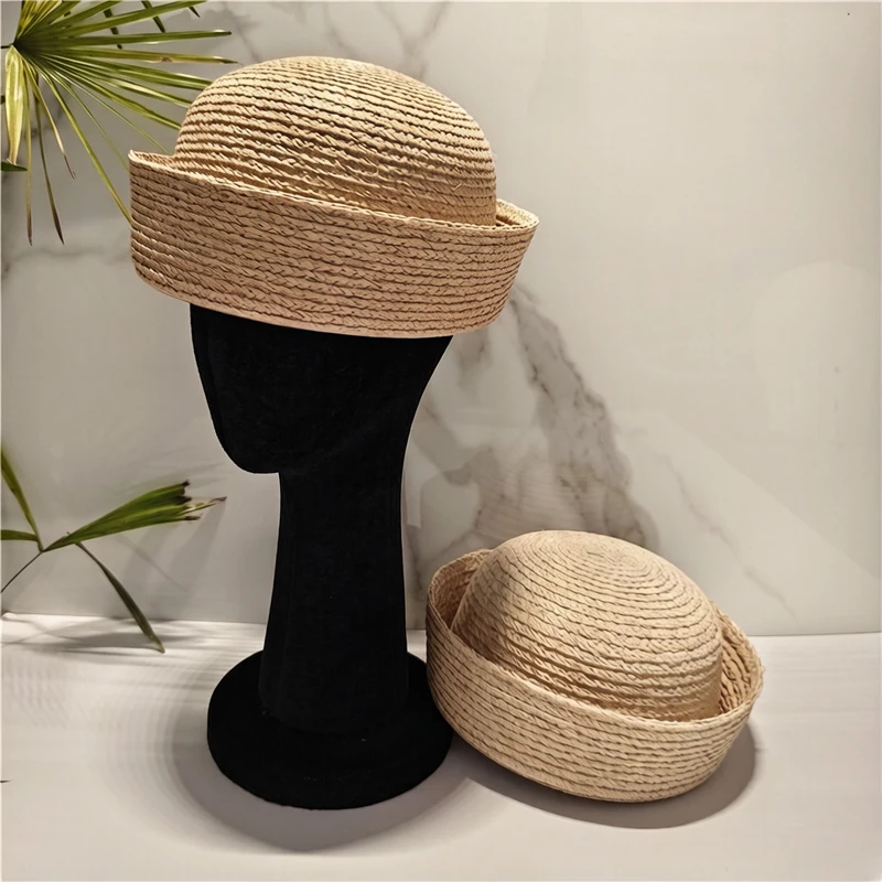Retro British Style Woven Hat Simple High-end Medicine Box Hat Design Beach Casual Breathable Sun Hat Fashionable Accessories
Retro British Style Woven Hat Simple High-end Medicine Box Hat Design Beach Casual Breathable Sun Hat Fashionable Accessories