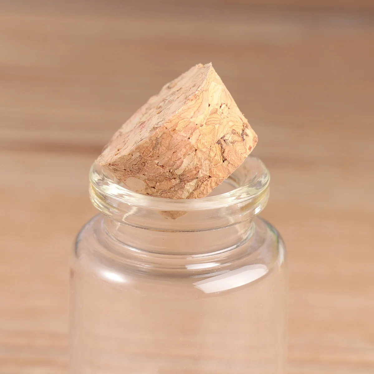 6Pcs Glass Containers with Cork Lids Airtight Sealed Spice Jars for Kitchen Storage Coffee Tea Sugar Glass Jar
6Pcs Glass Containers with Cork Lids Airtight Sealed Spice Jars for Kitchen Storage Coffee Tea Sugar Glass Jar