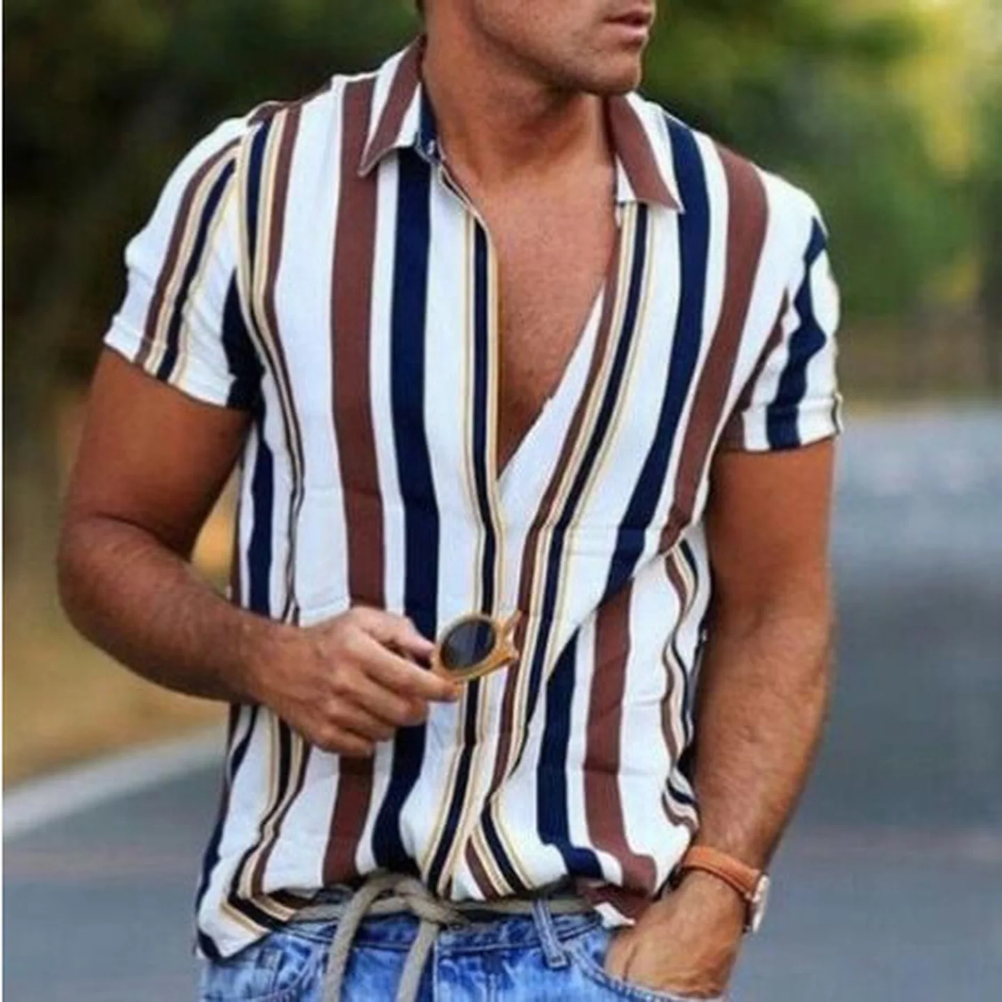 New Men's Casual Striped Shirt Short Sleeve Comfortable Fit Summer Fashion Basic Style Versatile Shirt for All Occasions
New Men's Casual Striped Shirt Short Sleeve Comfortable Fit Summer Fashion Basic Style Versatile Shirt for All Occasions