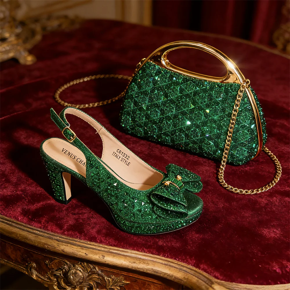Элегантный и удобный женский модный дизайнерский комплект из туфель на высоком каблуке и сумки в нигерийском стиле, цвет зеленый, Нигерия
Элегантный и удобный женский модный дизайнерский комплект из туфель на высоком каблуке и сумки в нигерийском стиле, цвет зеленый, Нигерия