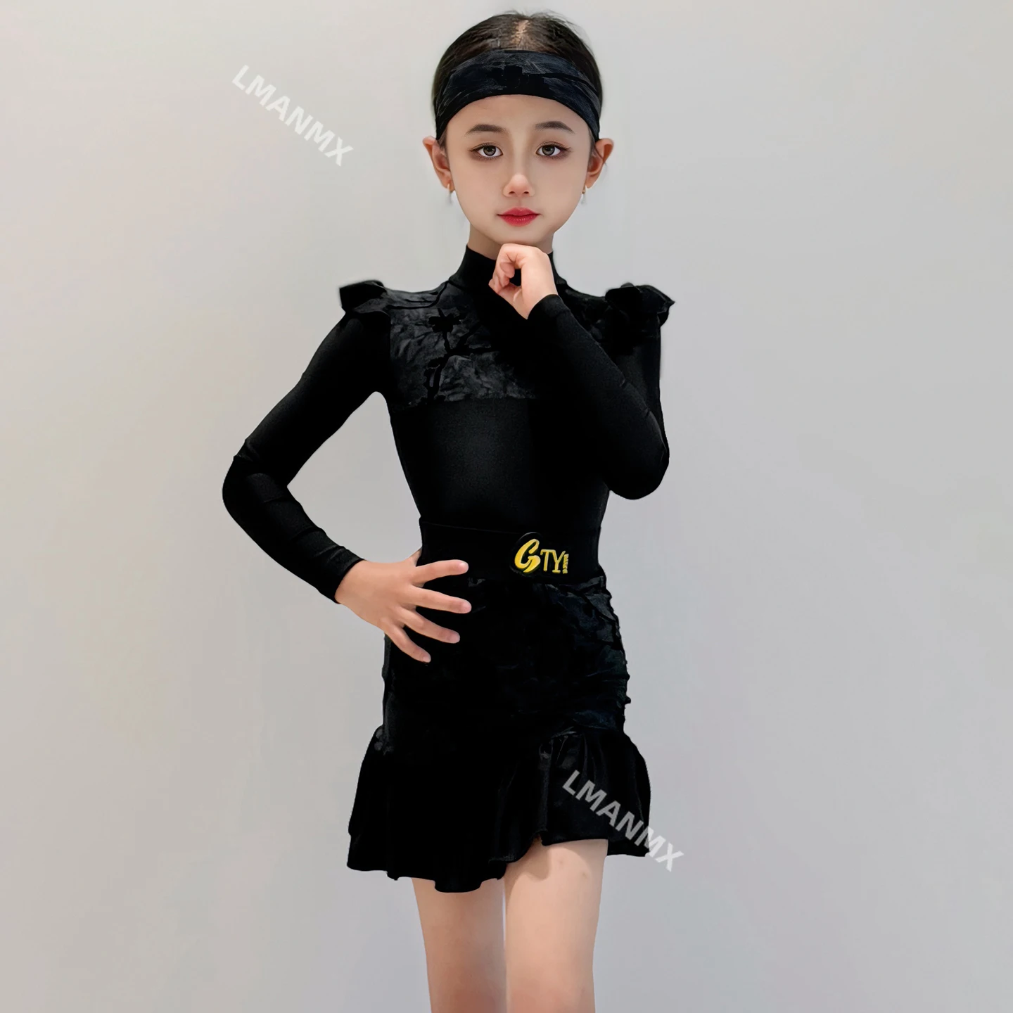 2025 New Winter Dress Girls' High End Long Sleeve Latin Dance Performance Dress
2025 New Winter Dress Girls' High End Long Sleeve Latin Dance Performance Dress