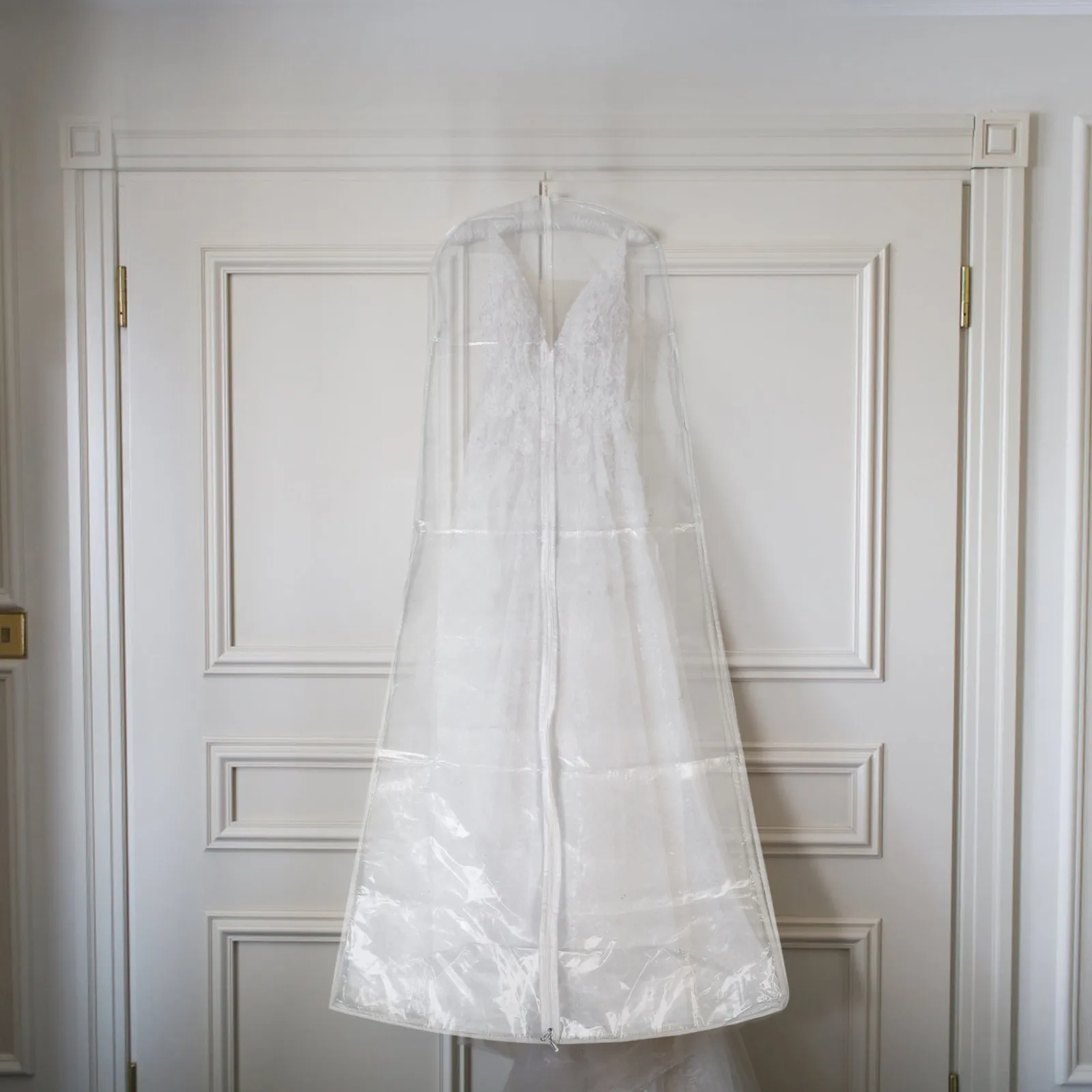 Wedding Dress Garment Bag Long Hanging Clothes Cover Premium Peva Material Waterproof Tear Resistant Smooth Zipper Dust Proof
Wedding Dress Garment Bag Long Hanging Clothes Cover Premium Peva Material Waterproof Tear Resistant Smooth Zipper Dust Proof