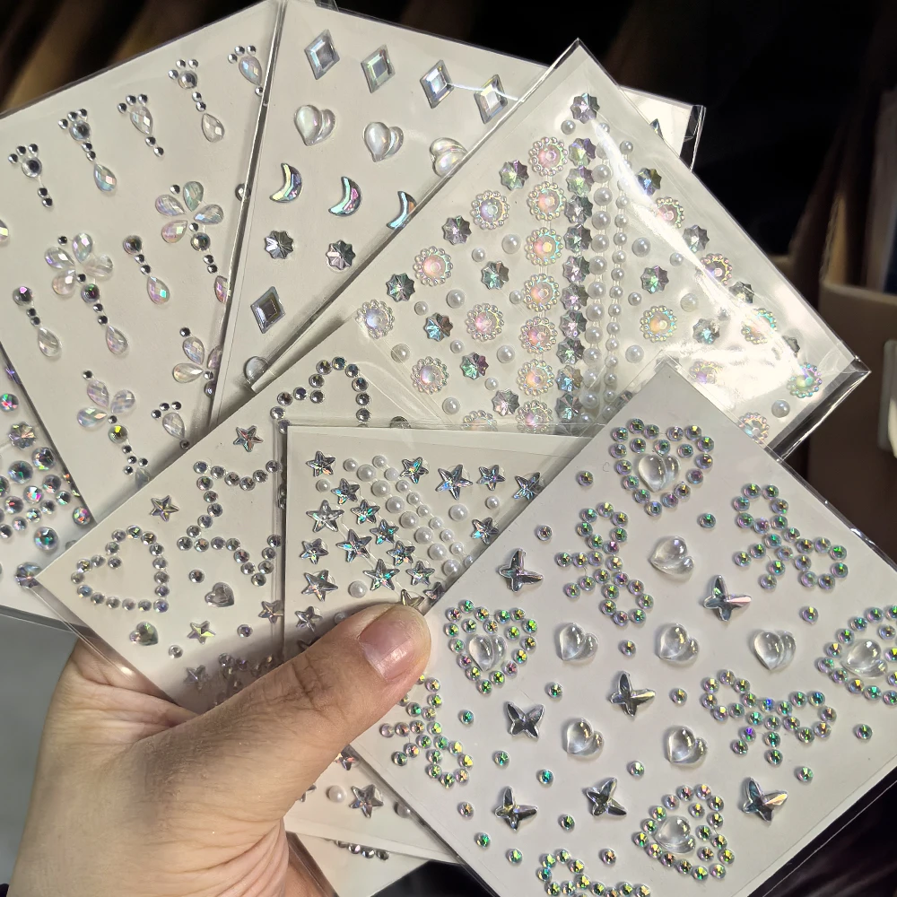 1pcs Laser Sparkle Stars Diamond/Pearls Face Gems Stickers Heart Moon Shape Rhinestones for Eyes/Face Stickers Temporary 2030
1pcs Laser Sparkle Stars Diamond/Pearls Face Gems Stickers Heart Moon Shape Rhinestones for Eyes/Face Stickers Temporary 2030