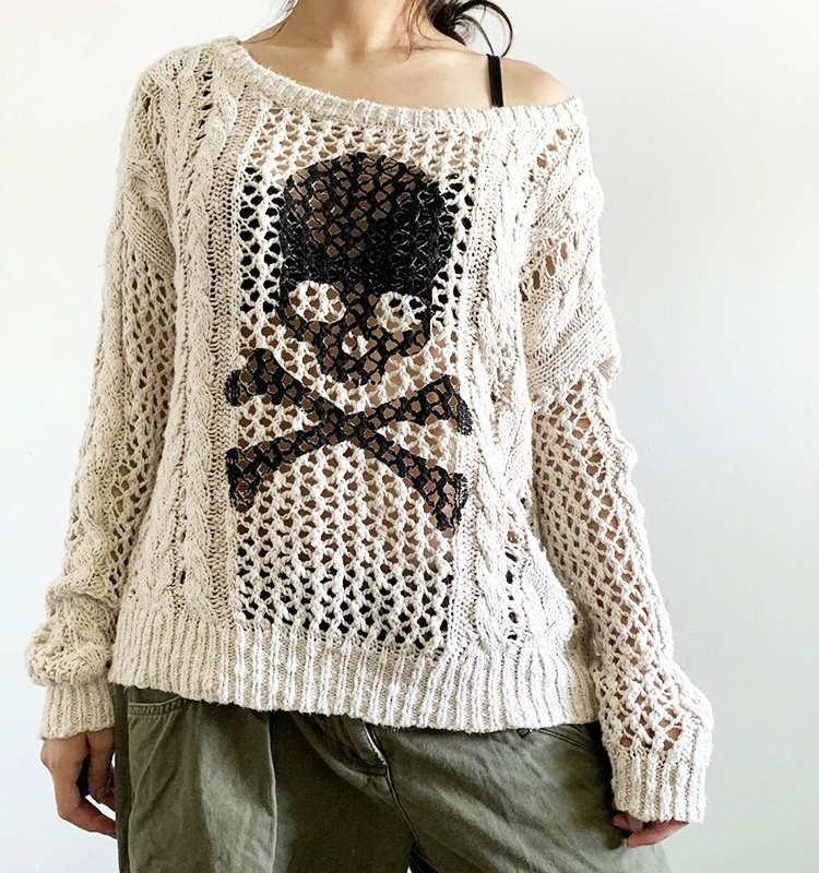 Color Knitted Hollow out Sweater for Women round Ne Long Sve Street Sle Comfortable Fit Spring Faion ential
Color Knitted Hollow out Sweater for Women round Ne Long Sve Street Sle Comfortable Fit Spring Faion ential