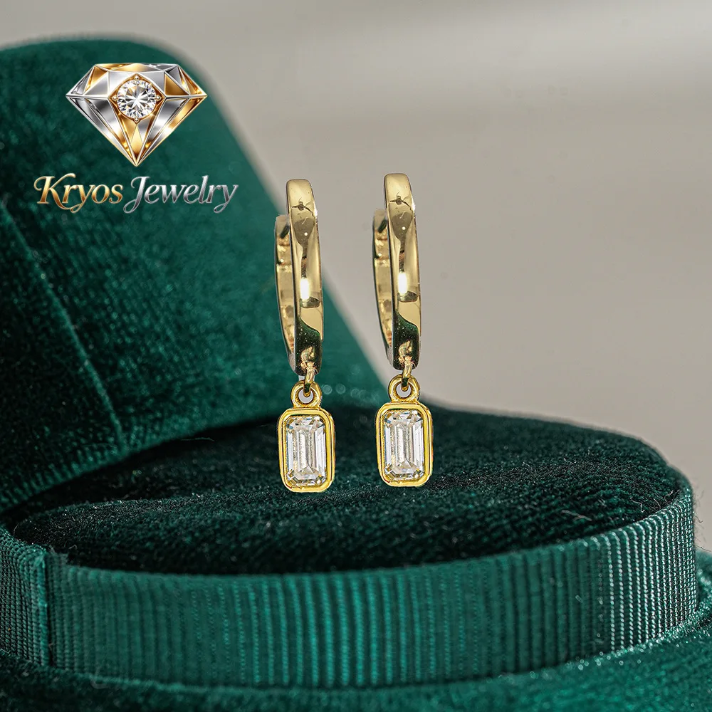 Kryos Jewelry Women's New 24k Gold AU999 Earrings - 0.5 Carat Rectangle Moissanite, Minimalist Studs, Fashion Accessory
Kryos Jewelry Women's New 24k Gold AU999 Earrings - 0.5 Carat Rectangle Moissanite, Minimalist Studs, Fashion Accessory