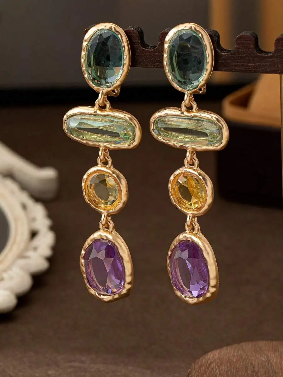 Stylish Geometric Multi-Color Clip-On Earrings For Women
Stylish Geometric Multi-Color Clip-On Earrings For Women