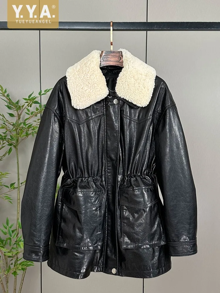 Lady Winter Genuine Leather Oil Wax Fur Collar Warm Dwon Coat Mid Length Fashion Waist Leather Jacket Loose Fit Casual Outerwear
Lady Winter Genuine Leather Oil Wax Fur Collar Warm Dwon Coat Mid Length Fashion Waist Leather Jacket Loose Fit Casual Outerwear