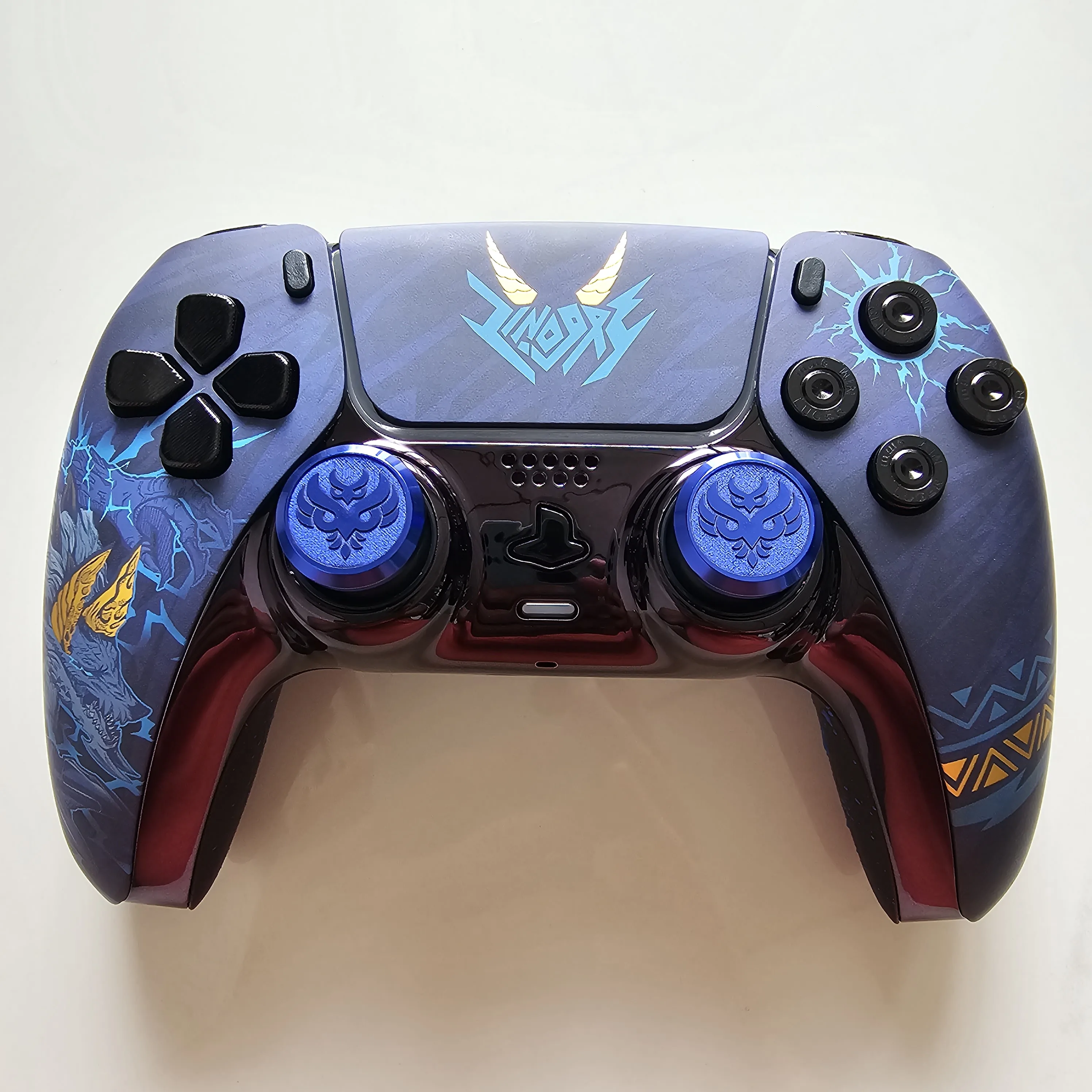 High-End Limited Edition Original Customized Modified Ps5 Game Console Handle Ps5 Original Handle Wireless Controller Ps5 Dualsense Wireless Controller: Lei Wolf Dragon King
High-End Limited Edition Original Customized Modified Ps5 Game Console Handle Ps5 Original Handle Wireless Controller Ps5 Dualsense Wireless Controller: Lei Wolf Dragon King