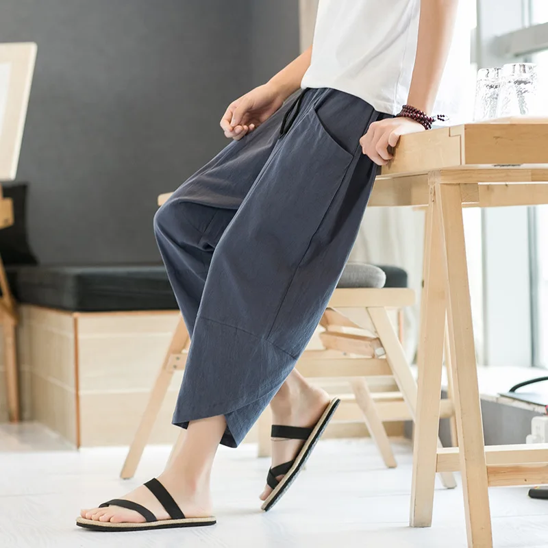 Japanese Retro Men's Cropped Pants Summer Casual Fashion Solid Color Simple Loose Splicing Split Male Plus Size 5XL Trousers
Japanese Retro Men's Cropped Pants Summer Casual Fashion Solid Color Simple Loose Splicing Split Male Plus Size 5XL Trousers
