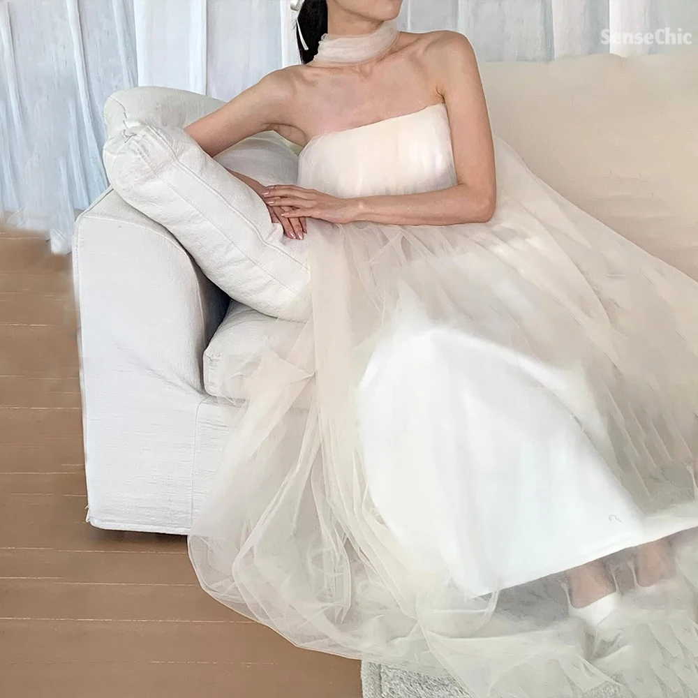 Elegant Fairy Korea Wedding Brides Halter Sleeveless Photo Shooting A-Line Floor Length Party Strapless Bridal Dress Customized
Elegant Fairy Korea Wedding Brides Halter Sleeveless Photo Shooting A-Line Floor Length Party Strapless Bridal Dress Customized