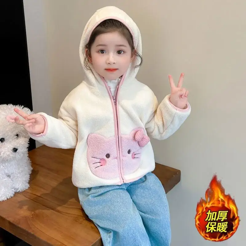 Пальто с капюшоном Sanrio Hello Kitty для девочек, на флисовой подкладке для сохранения тепла, осенняя одежда для маленьких девочек, милая модная одежда, новинка 2026 года
Пальто с капюшоном Sanrio Hello Kitty для девочек, на флисовой подкладке для сохранения тепла, осенняя одежда для маленьких девочек, милая модная одежда, новинка 2026 года