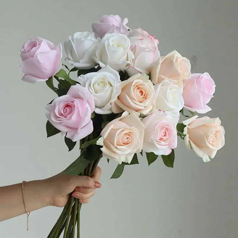 5Pc Real Touch Artificial Flowers Rose Bridal Bouquet Wedding Decor Latex Roses Valentine's Day Gift Party Home Fake Rose Floral
5Pc Real Touch Artificial Flowers Rose Bridal Bouquet Wedding Decor Latex Roses Valentine's Day Gift Party Home Fake Rose Floral