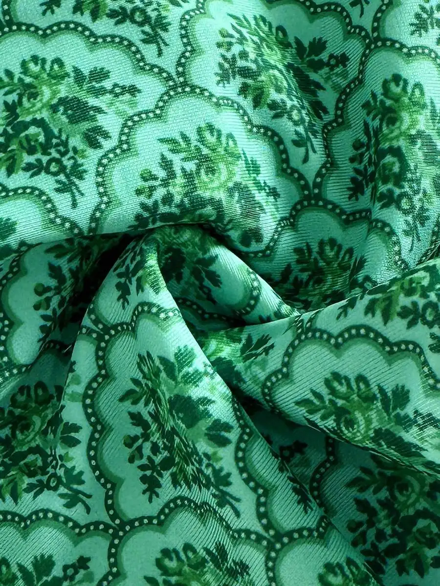 2pcs Women Green Floral Print Bandeau Bikini Set With Removable Straps For Beach Summer Vacation
2pcs Women Green Floral Print Bandeau Bikini Set With Removable Straps For Beach Summer Vacation