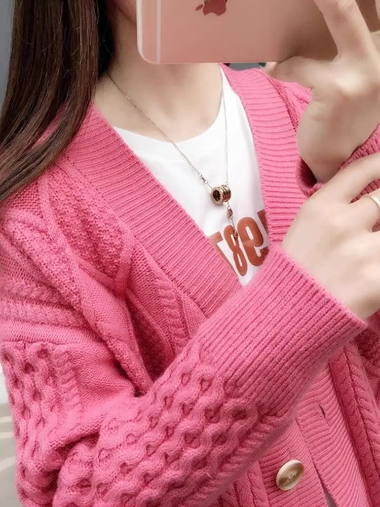 Женский свободный вязаный свитер, пальто Lazy Sle, весна-осень, новый модный свободный свитер, кардиган, дизайн на пуговицах, V-Ne Long Sve
Женский свободный вязаный свитер, пальто Lazy Sle, весна-осень, новый модный свободный свитер, кардиган, дизайн на пуговицах, V-Ne Long Sve