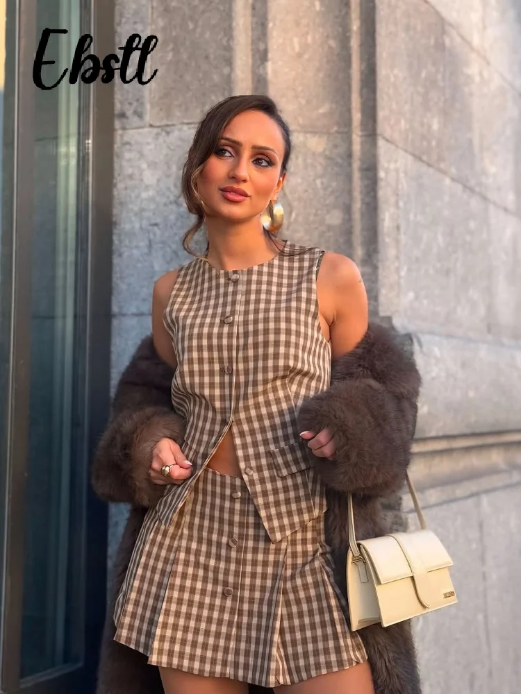 Женские жилеты в клетку с круглым вырезом, комплекты трапециевидной формы, однобортные женские мини-юбки, комплект 2025, тонкий весенний винтажный женский костюм без рукавов на бретелях
Женские жилеты в клетку с круглым вырезом, комплекты трапециевидной формы, однобортные женские мини-юбки, комплект 2025, тонкий весенний винтажный женский костюм без рукавов на бретелях