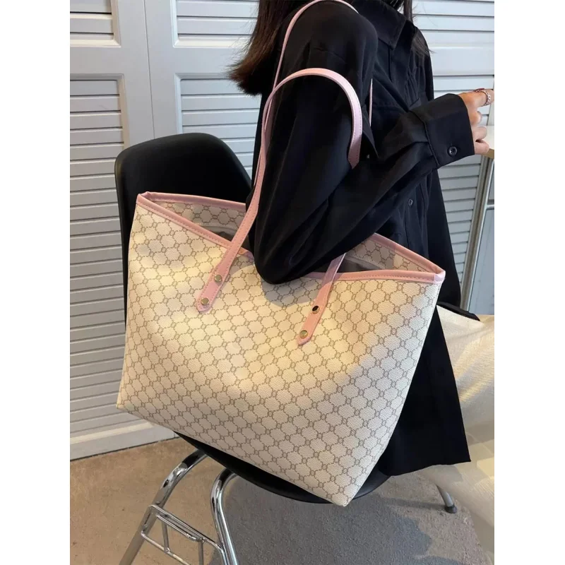 SHIMEINI 1pc 2026 New European & American Fashion Patchwork Tote Bag, Large Capacity Travel Bag, Shopping Bag, Suitable For Wome
SHIMEINI 1pc 2026 New European & American Fashion Patchwork Tote Bag, Large Capacity Travel Bag, Shopping Bag, Suitable For Wome