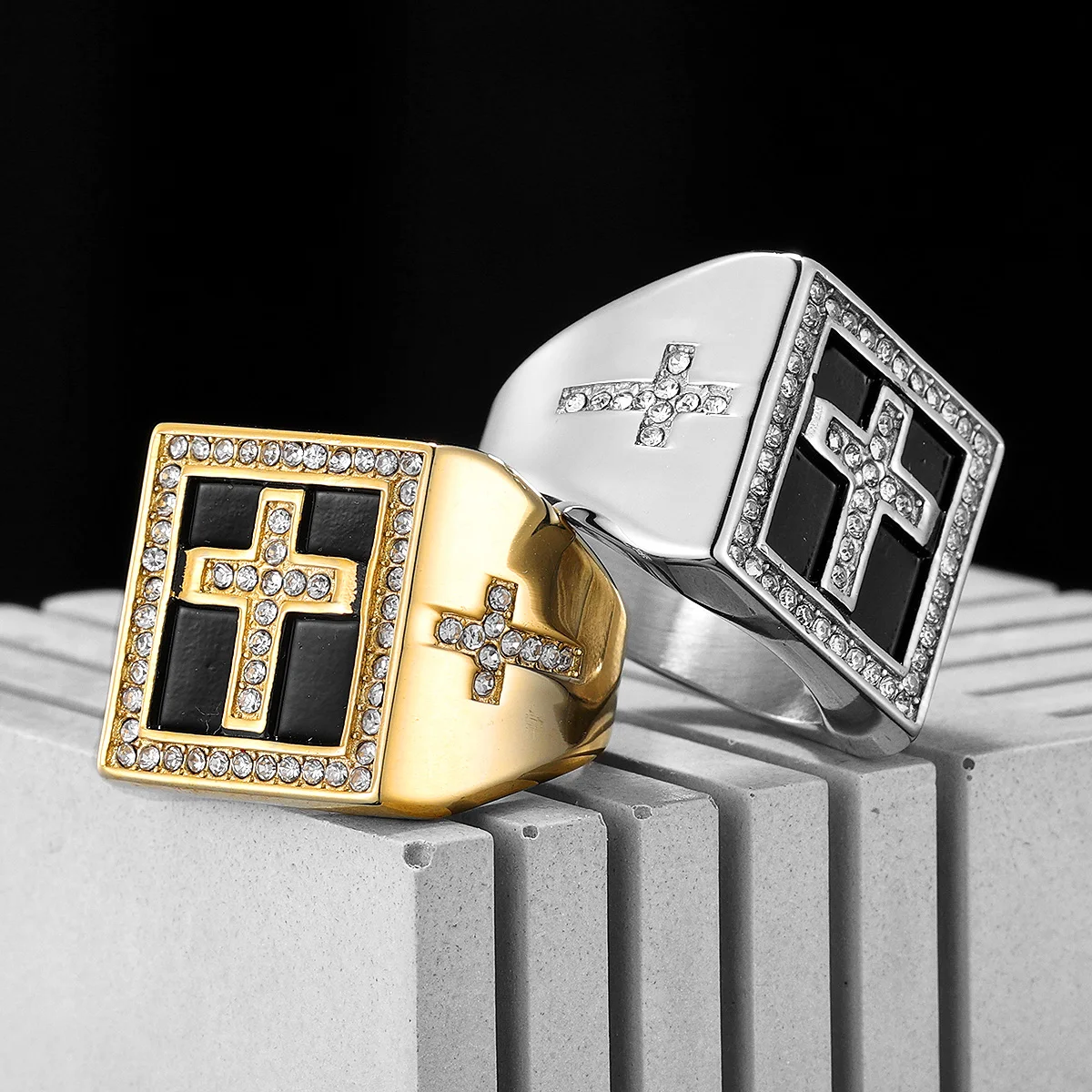 Luxury Gemstone Cross Stainless Steel Men Rings Punk New In For Male Women Fashion Jewelry Creativity Gift Wholesale Dropshiping
Luxury Gemstone Cross Stainless Steel Men Rings Punk New In For Male Women Fashion Jewelry Creativity Gift Wholesale Dropshiping