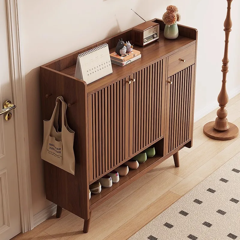 Роскошный шкаф для обуви из орехового дерева, бронированный ультратонкий шкаф для обуви для прихожей, открытое отделение, мебель для входа Meubles De Maison
Роскошный шкаф для обуви из орехового дерева, бронированный ультратонкий шкаф для обуви для прихожей, открытое отделение, мебель для входа Meubles De Maison