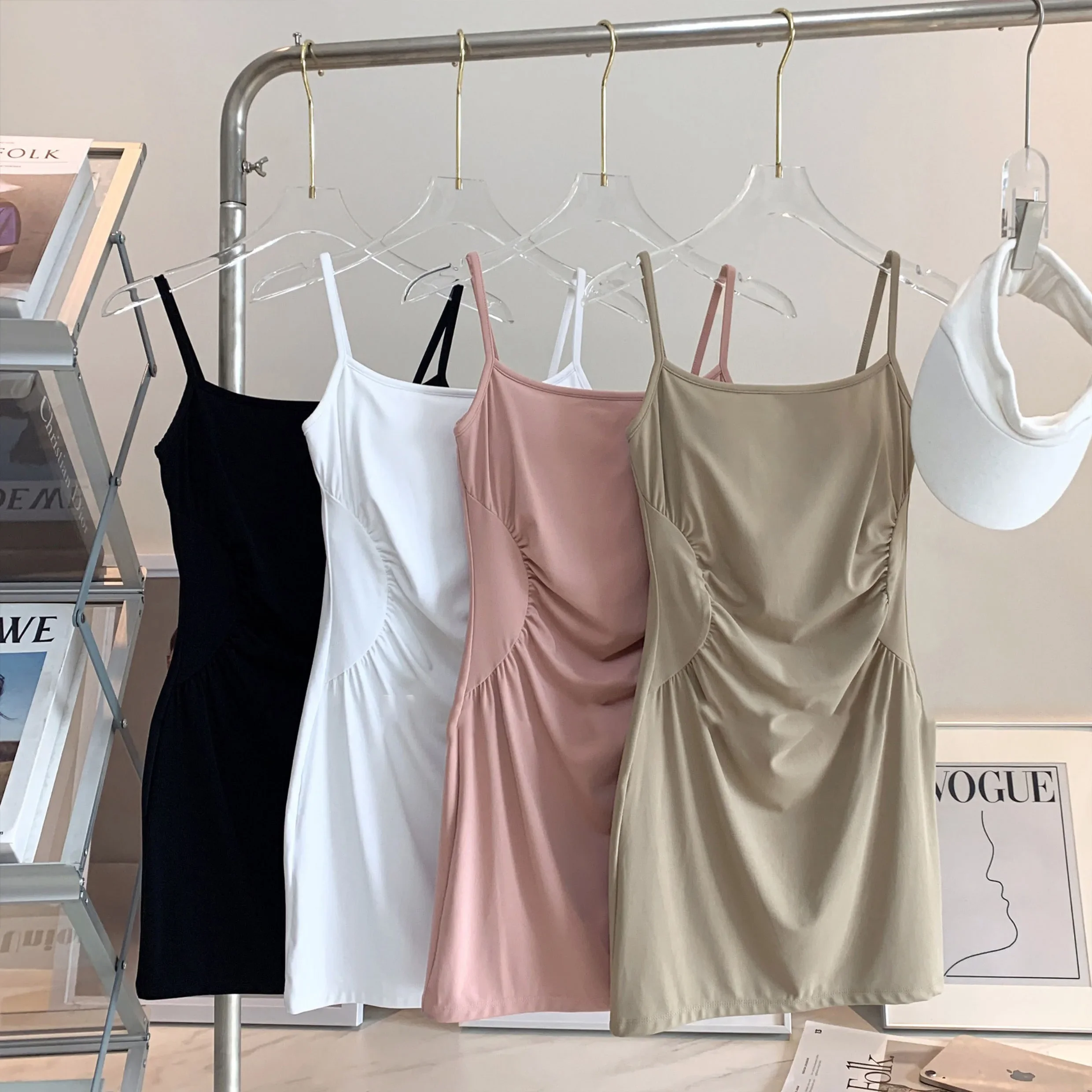 Women's Quick-Drying Breathable Tennis Dresses Yoga Clothing Fitness Casual Sports Golf Badminton Running Dress With Pads
Women's Quick-Drying Breathable Tennis Dresses Yoga Clothing Fitness Casual Sports Golf Badminton Running Dress With Pads