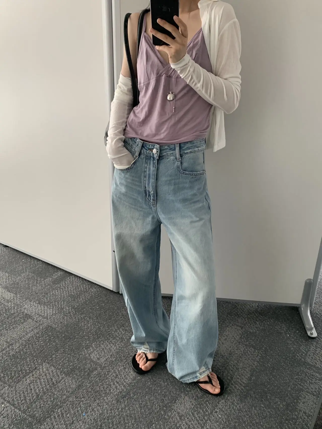 LilianGM Women's Comfortable Loose Fit Casual High Waist Jeans Versatile Knife Wide Leg Jeans Spring 2026
LilianGM Women's Comfortable Loose Fit Casual High Waist Jeans Versatile Knife Wide Leg Jeans Spring 2026