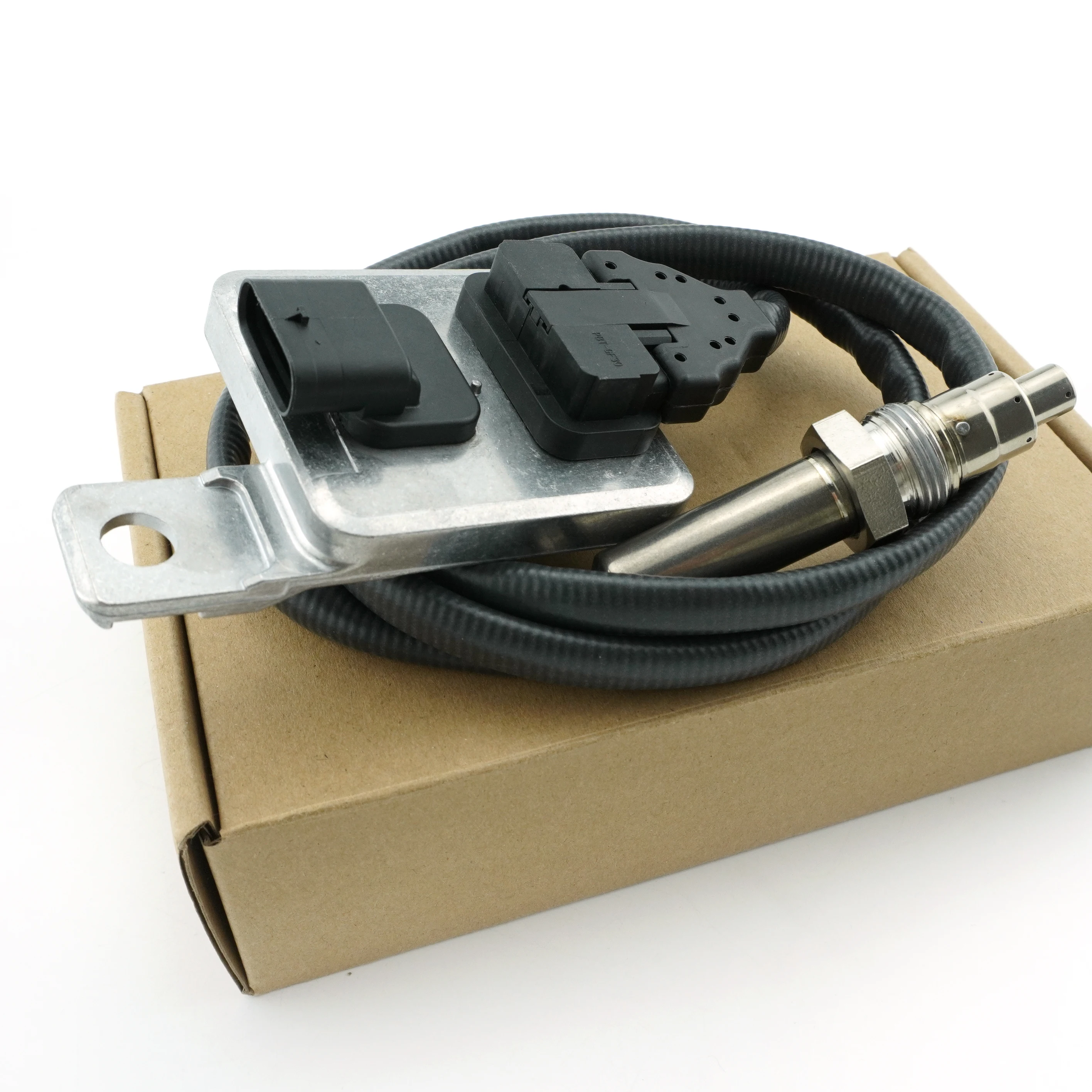03L907807AD 5WK96688A Nitrogen Oxide Sensor For VW Passat Audi A4 Allroad Quattro A5 S5 5WK9 6688A
03L907807AD 5WK96688A Nitrogen Oxide Sensor For VW Passat Audi A4 Allroad Quattro A5 S5 5WK9 6688A