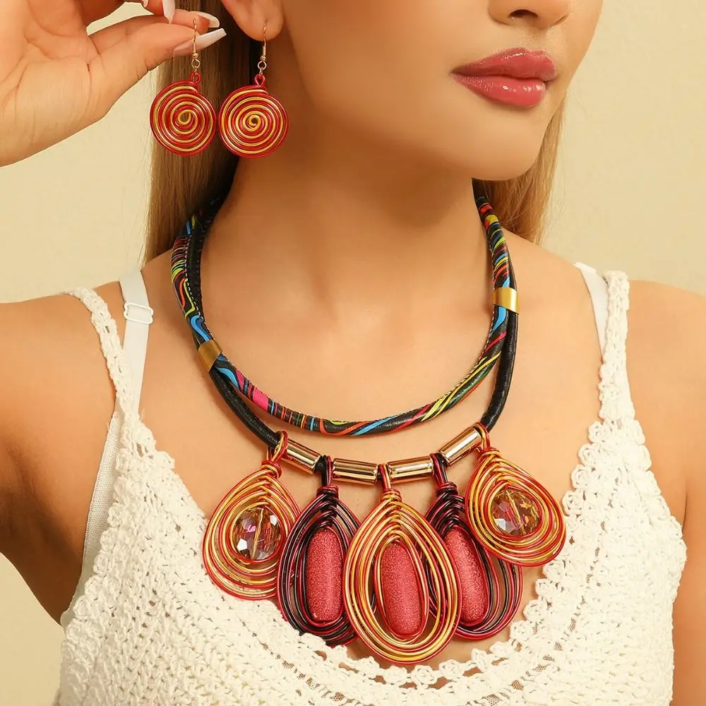 Rhinestone Inlaid Multi-layer Jewelry Set Crystal African Necklace Earrings Set Hand-woven Exaggeration Women Jewelry Set Women
Rhinestone Inlaid Multi-layer Jewelry Set Crystal African Necklace Earrings Set Hand-woven Exaggeration Women Jewelry Set Women