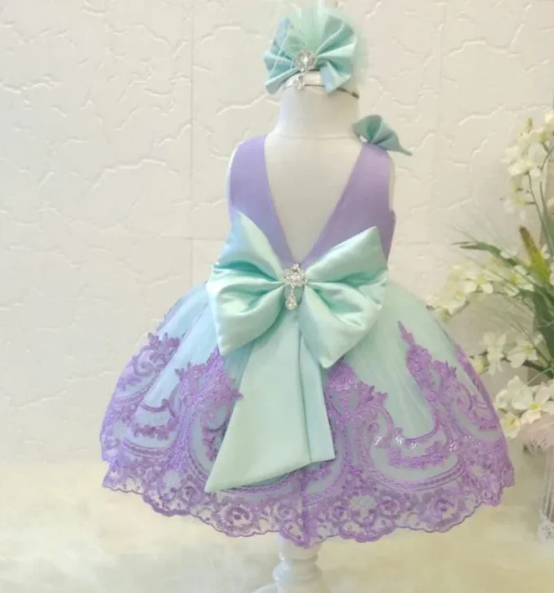 Lavender Lace Applique Baby Girls First Birthday Dress Short Tutu Little Princess Christmas Dress Party Gown
Lavender Lace Applique Baby Girls First Birthday Dress Short Tutu Little Princess Christmas Dress Party Gown