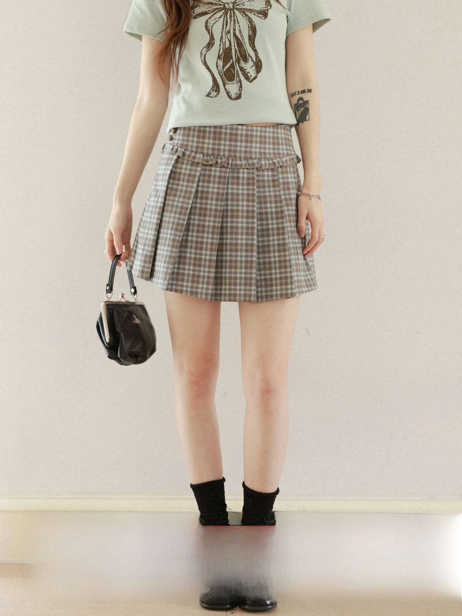 Юбка А-силуэта с высокой талией в стиле принцессы с кружевной отделкой, миди-юбка, новинка весна-лето, модная универсальная женская юбка
Юбка А-силуэта с высокой талией в стиле принцессы с кружевной отделкой, миди-юбка, новинка весна-лето, модная универсальная женская юбка