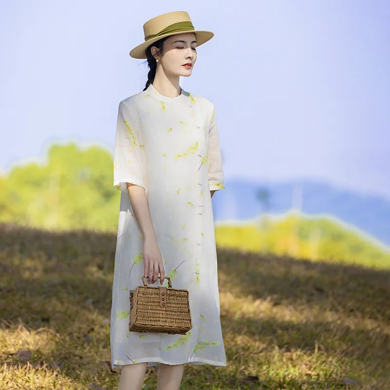Cotton and linen women's ramie dress stand-up collar Chinese style retro improved cheongsam fashion casual versatile simple temp
Cotton and linen women's ramie dress stand-up collar Chinese style retro improved cheongsam fashion casual versatile simple temp