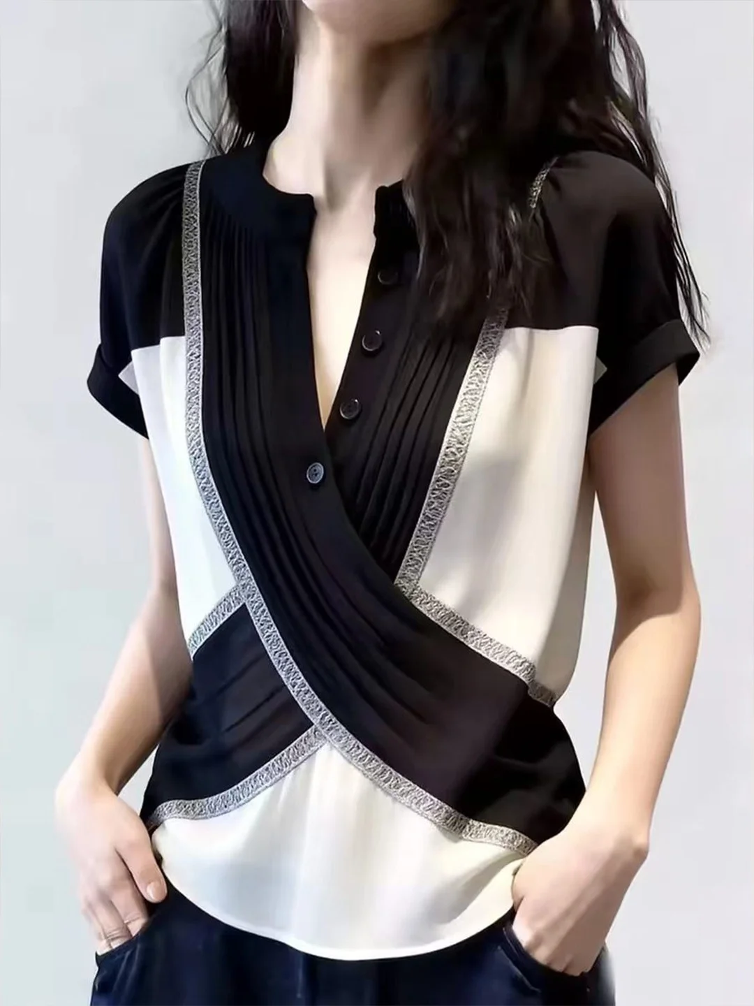 Korean Style Casual Short Sleeve Splice Design Women's Top Summer Sun Protection Fashion Commute Straight Tube Shape Shirt
Korean Style Casual Short Sleeve Splice Design Women's Top Summer Sun Protection Fashion Commute Straight Tube Shape Shirt