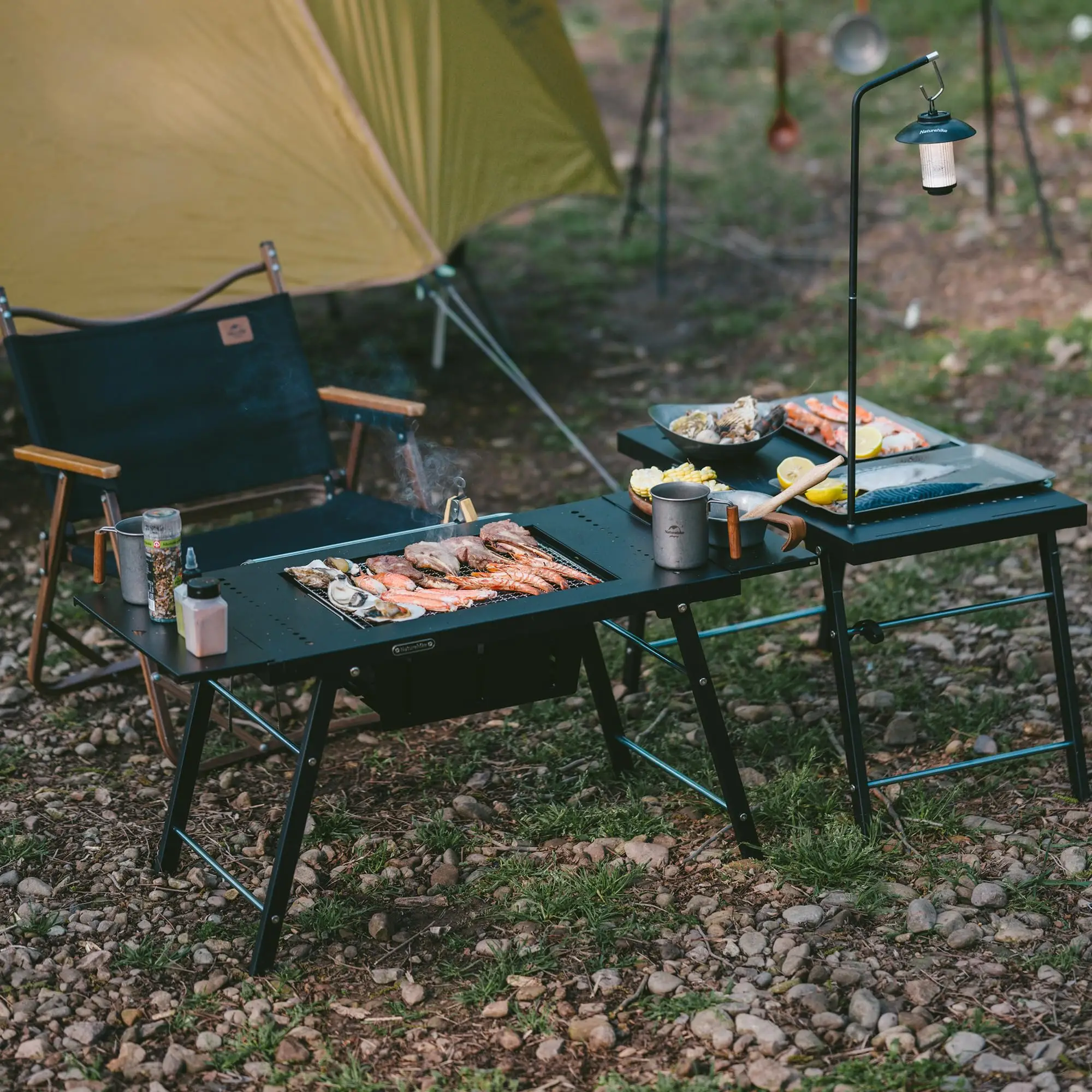 Portable IGT Table with Charcoal Grill, Folding Camping Table and BBQ Grill with Desk Extension & Lantern Stand Outdoor Barbecue
Portable IGT Table with Charcoal Grill, Folding Camping Table and BBQ Grill with Desk Extension & Lantern Stand Outdoor Barbecue