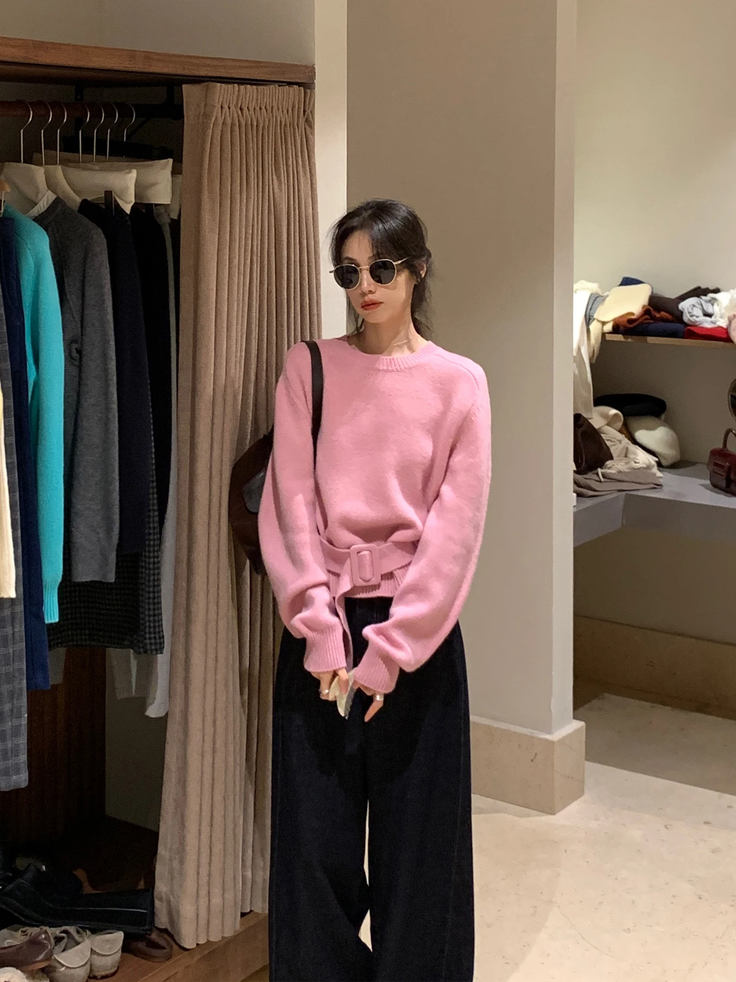 Корейский розовый шерстяной вязаный свитер, женский дизайн Sensation, маленький круглый свитер Ne, осень-зима, свободный крой
Корейский розовый шерстяной вязаный свитер, женский дизайн Sensation, маленький круглый свитер Ne, осень-зима, свободный крой