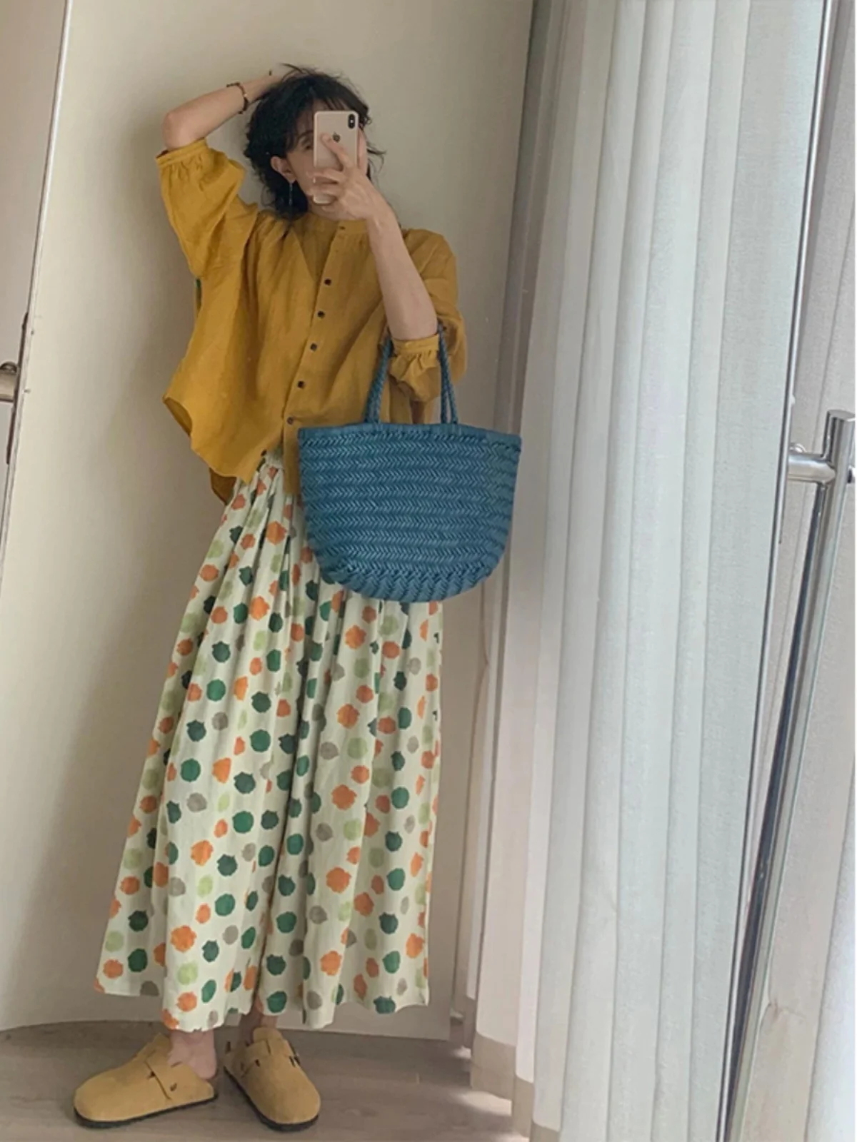 Женский летний комплект irt и юбка ort Sve, льняная юбка в горошек, костюм из двух предметов, модный повседневный наряд
Женский летний комплект irt и юбка ort Sve, льняная юбка в горошек, костюм из двух предметов, модный повседневный наряд