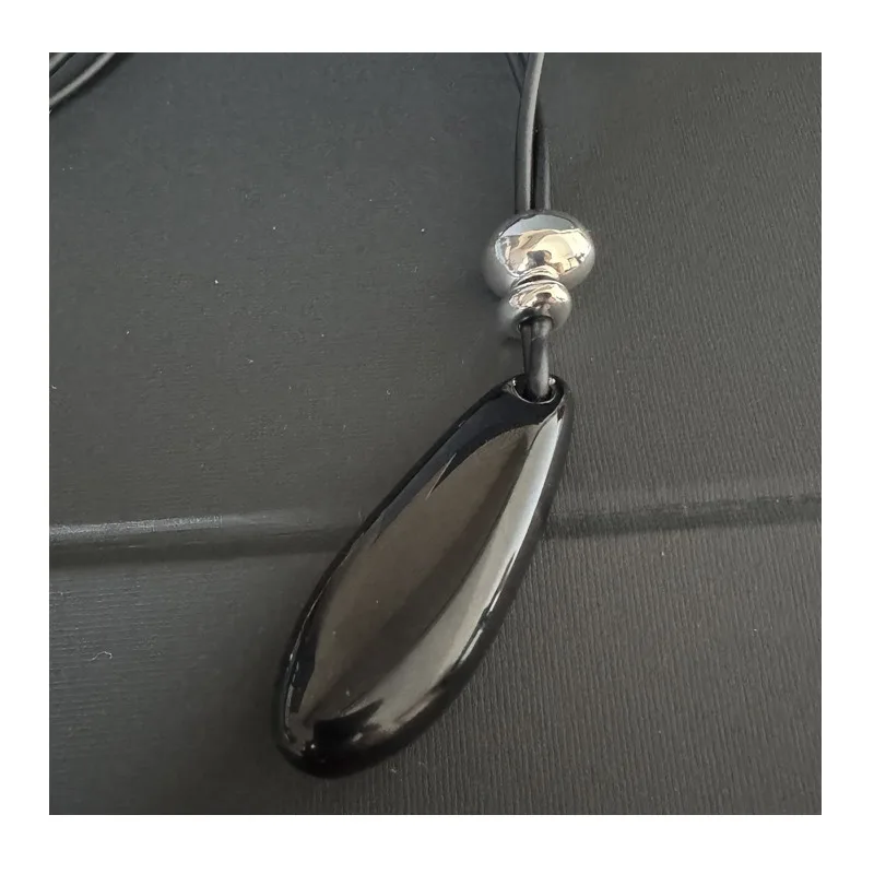 Natural Black Agate Leather Cord Necklace, Autumn/winter New Vintage Style, Niche Light Luxury Design, High-end Sweatshirt and S
Natural Black Agate Leather Cord Necklace, Autumn/winter New Vintage Style, Niche Light Luxury Design, High-end Sweatshirt and S