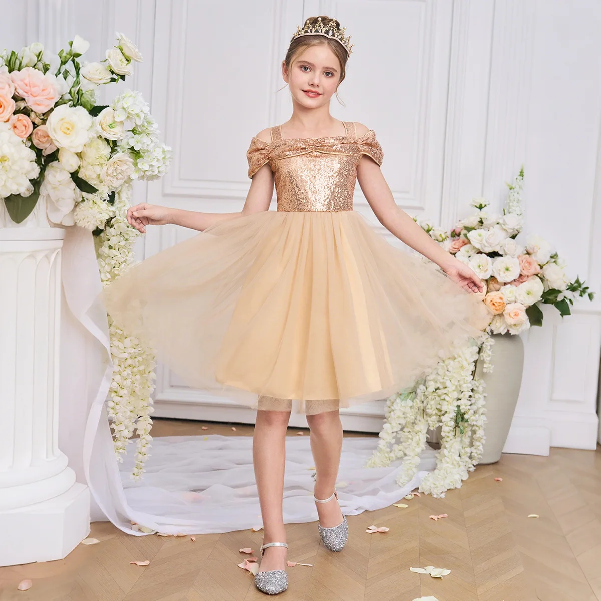 Teens Elegant Gold Sequin Party Girls Dress Shouldeless Bow Wedding Bridesmaid Prom Gown Birthday Princess Dresses Kids Clothing
Teens Elegant Gold Sequin Party Girls Dress Shouldeless Bow Wedding Bridesmaid Prom Gown Birthday Princess Dresses Kids Clothing