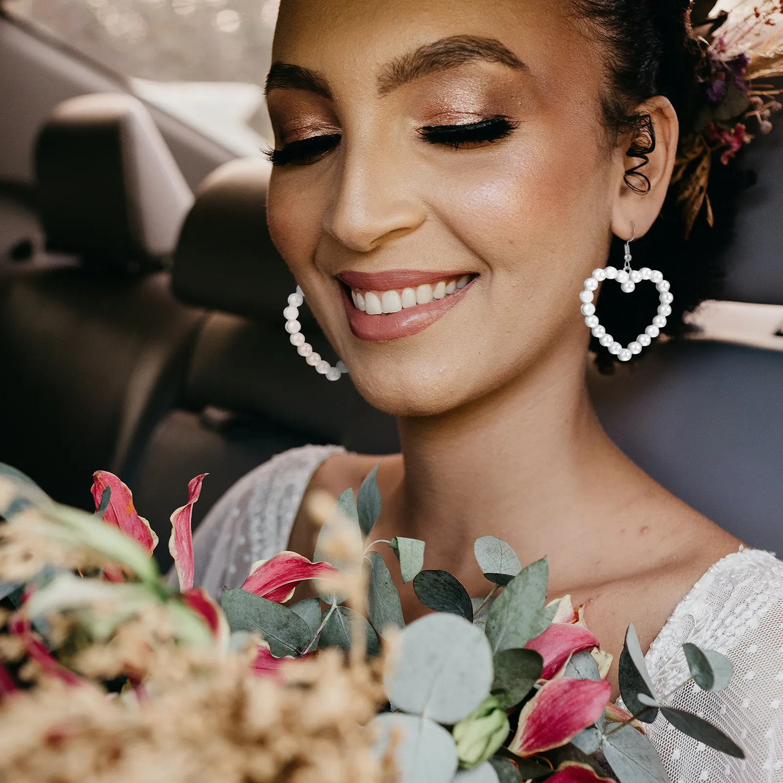 2Pairs Women Drop Earrings Pearl Heart Pendant Dangle Earrings Hollow Love Design Trendy Retro Jewelry Gift Mom Wife
2Pairs Women Drop Earrings Pearl Heart Pendant Dangle Earrings Hollow Love Design Trendy Retro Jewelry Gift Mom Wife