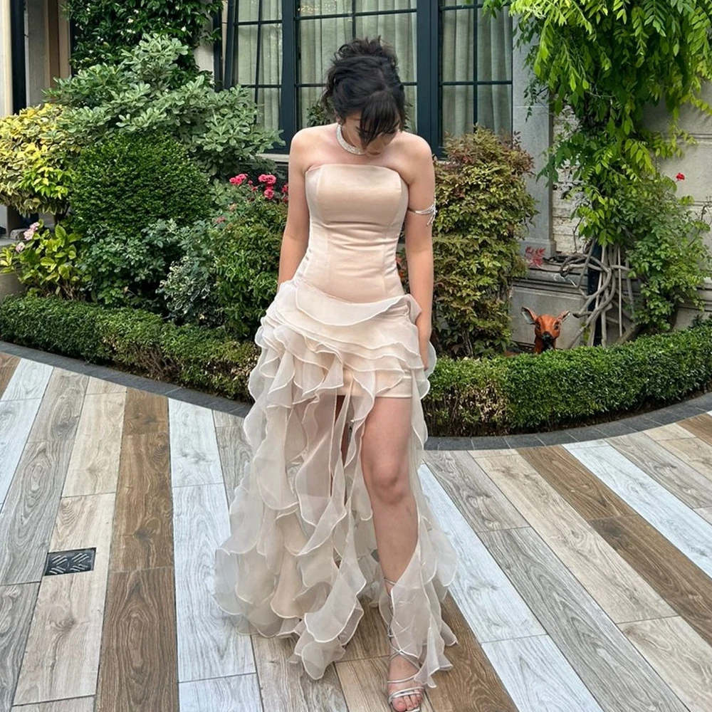 Strapless Nude Champagne Chiffon Ruffled Wedding Prom Bridesmaid Evening Gown High-Low Sexy Elegant Mesh Party Maxi Dress
Strapless Nude Champagne Chiffon Ruffled Wedding Prom Bridesmaid Evening Gown High-Low Sexy Elegant Mesh Party Maxi Dress