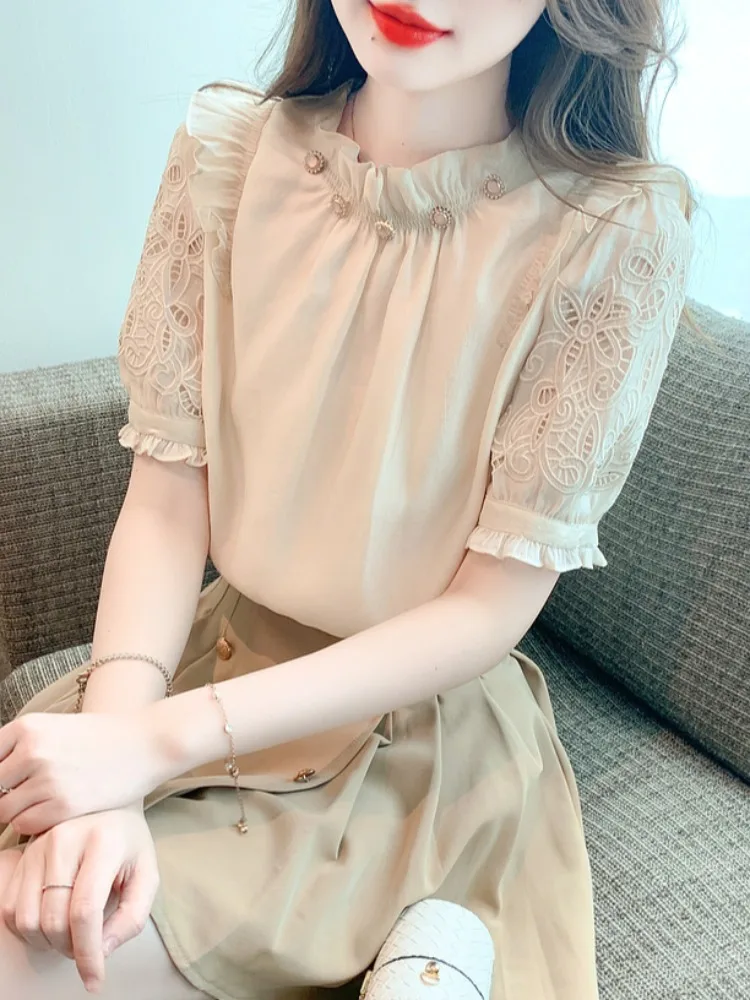 Fashionable Stand Collar Short Sleeve Chiffon Shirt Women's Summer Loose Top Elegant Loose Fit Casual Chic Office Style
Fashionable Stand Collar Short Sleeve Chiffon Shirt Women's Summer Loose Top Elegant Loose Fit Casual Chic Office Style