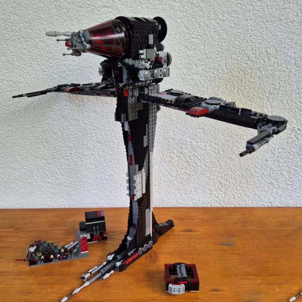 1329 шт. MOC Star Battle StarFortress SF-17 бомбардировщик сопротивления креативные детские строительные блоки кирпичная игрушка подарок на день рождения и праздник
1329 шт. MOC Star Battle StarFortress SF-17 бомбардировщик сопротивления креативные детские строительные блоки кирпичная игрушка подарок на день рождения и праздник